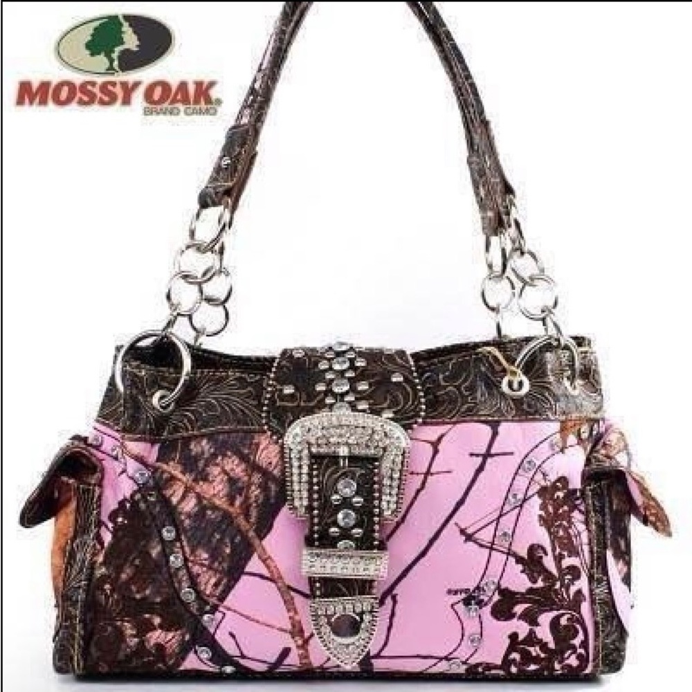 Mossy Oak buckle accent camo handbag